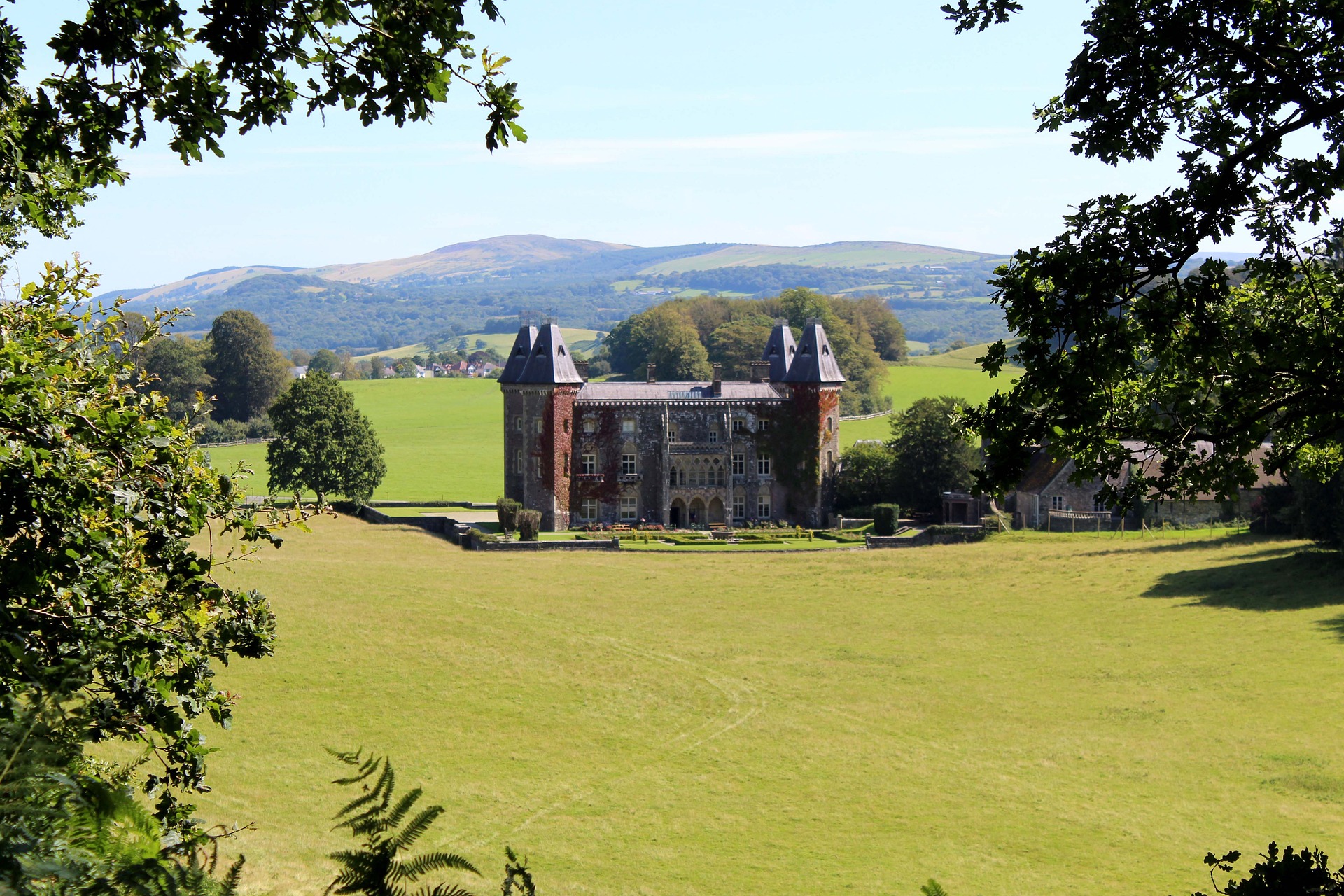 What's so special about the villa?