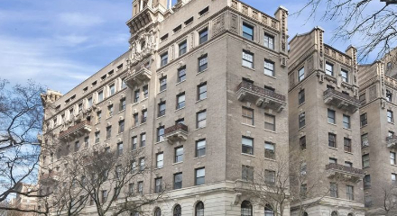 2.9 million for New York City riverside flat