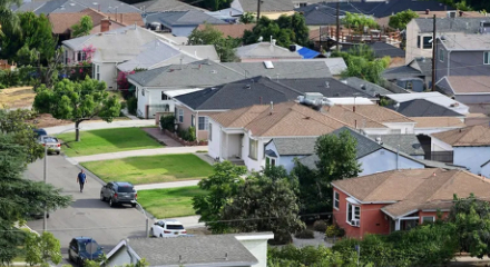 Mortgage rates fall to lowest level in six weeks